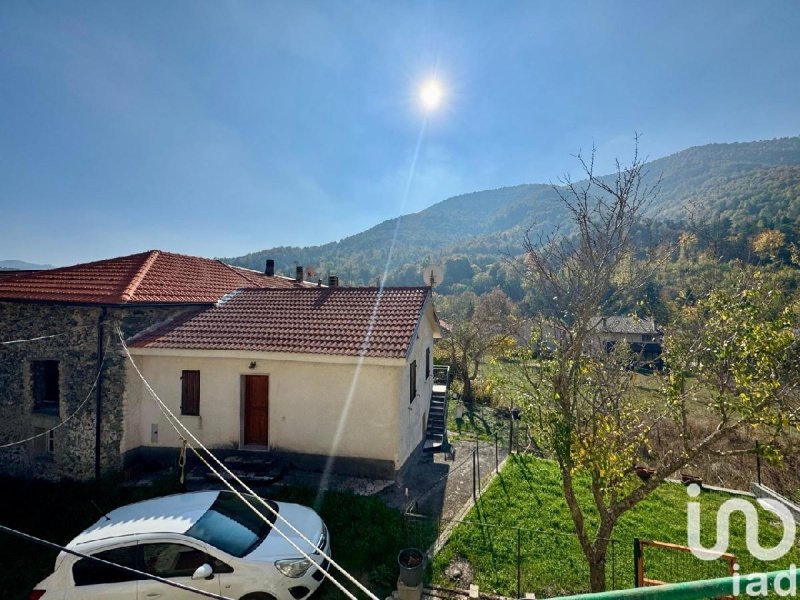 Villa in Calizzano