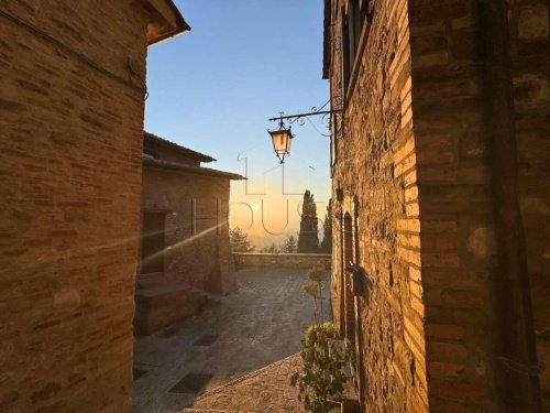 Appartement à Montone