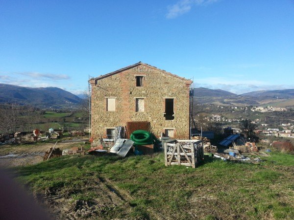 House in Belforte del Chienti