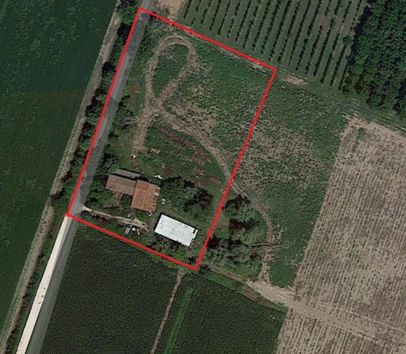 Klein huisje op het platteland in Masi