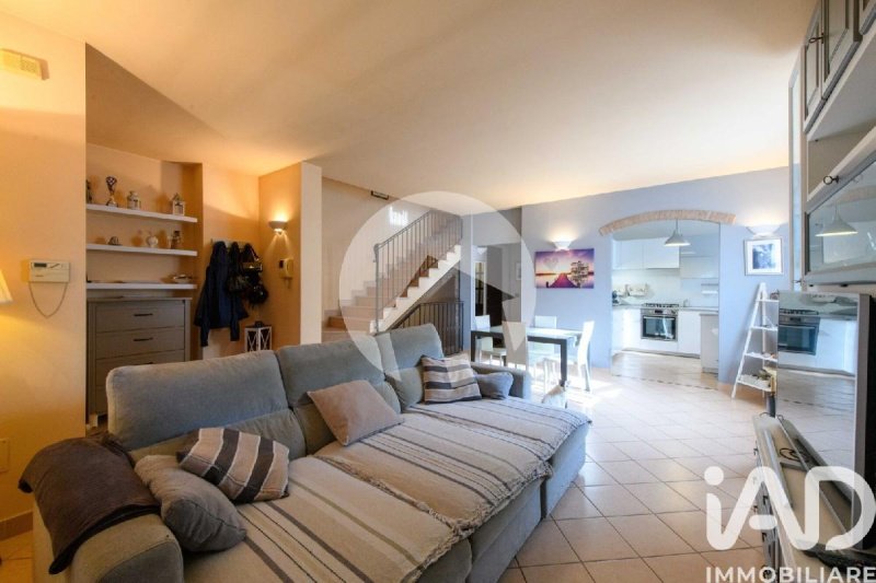 Maison jumelée à Lesignano de' Bagni