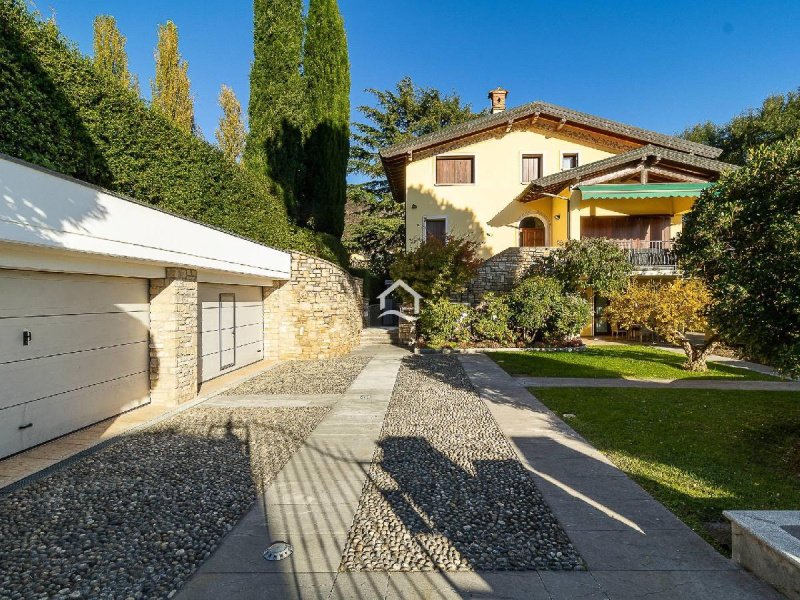 Villa in Salò