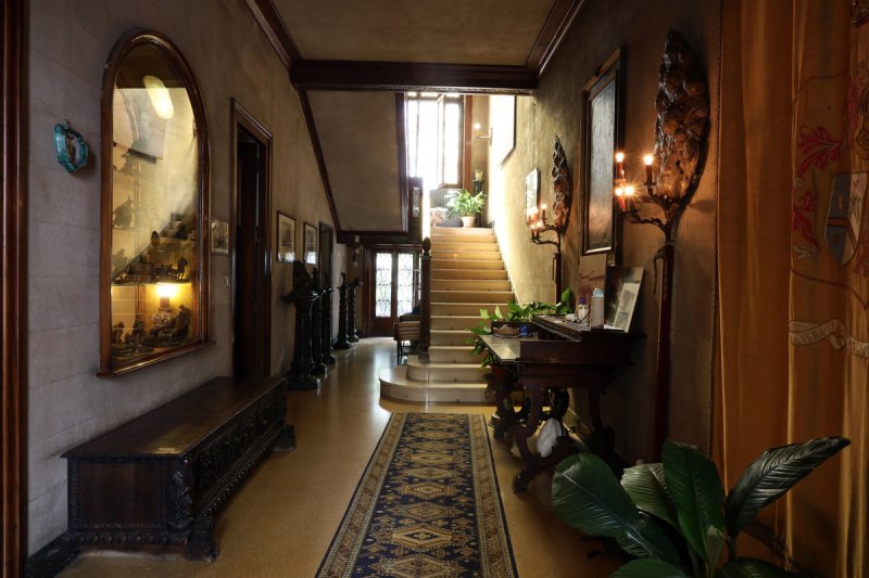 Villa in Palermo