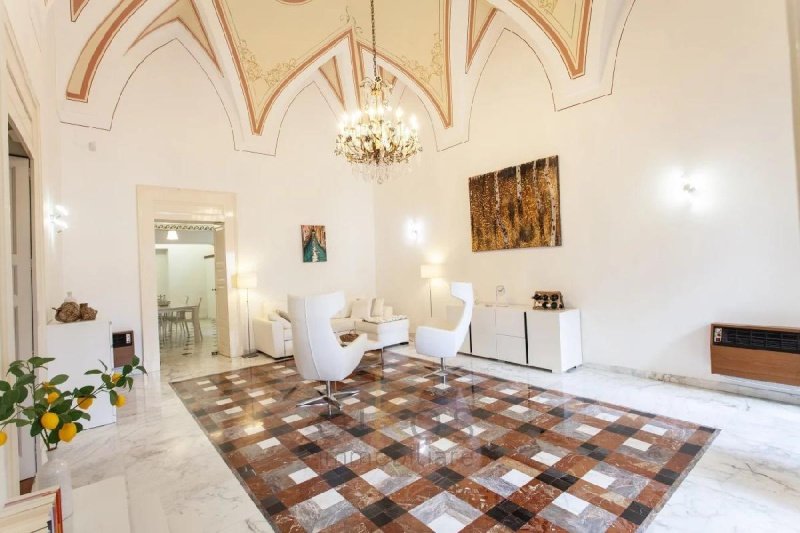 Vrijstaande woning in Oria