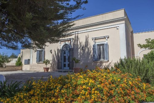 Villa i Oria