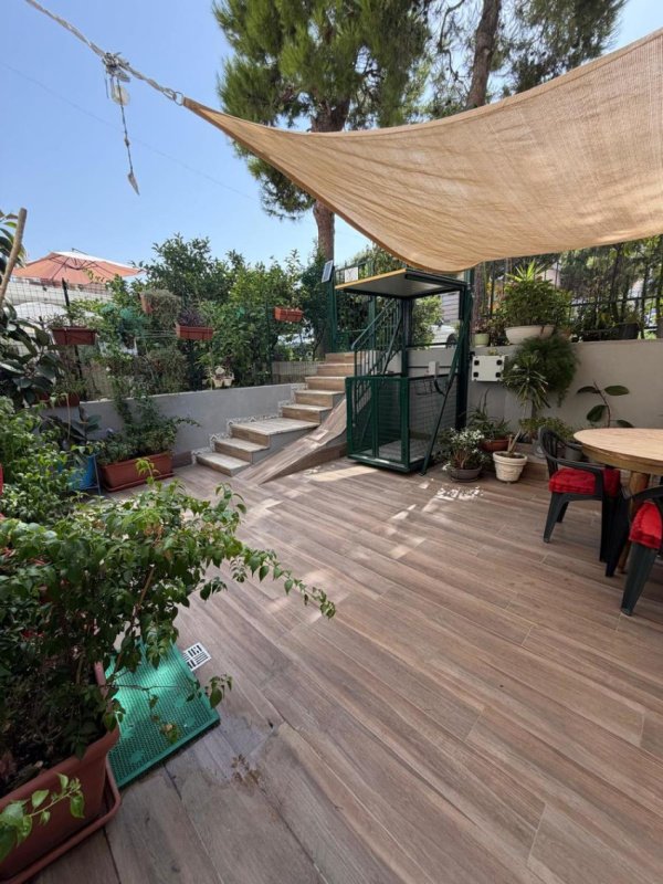 Hus från källare till tak i San Benedetto del Tronto