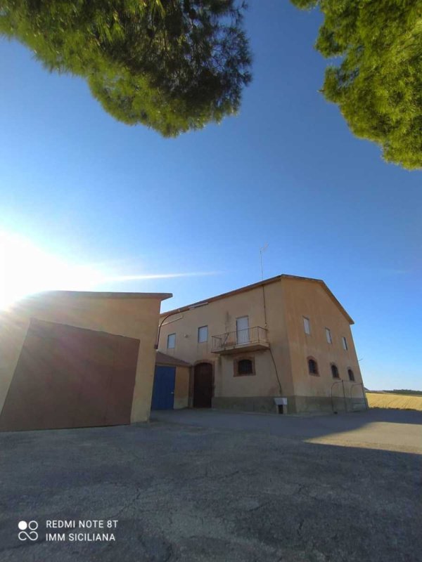 Landhaus in Sommatino