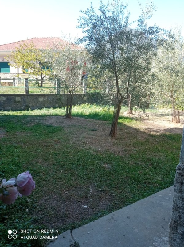 Casa independente em Castelvecchio di Rocca Barbena