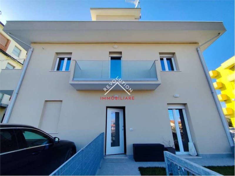 Appartement individuel à Mondolfo