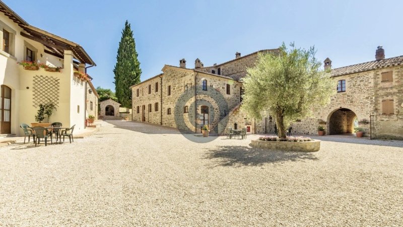 Masseria en Tuoro sul Trasimeno
