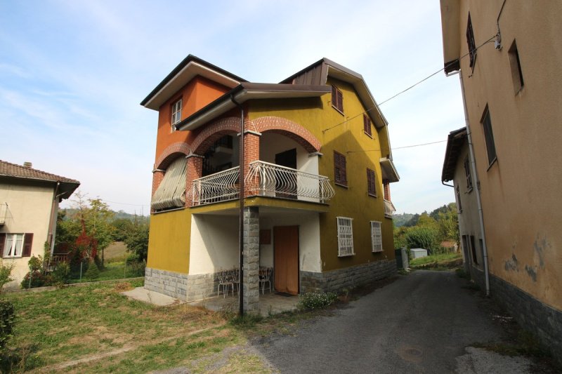 Casa independiente en Castellino Tanaro