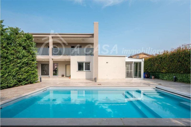 Villa in Noceto