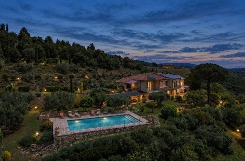 Villa a Passignano sul Trasimeno