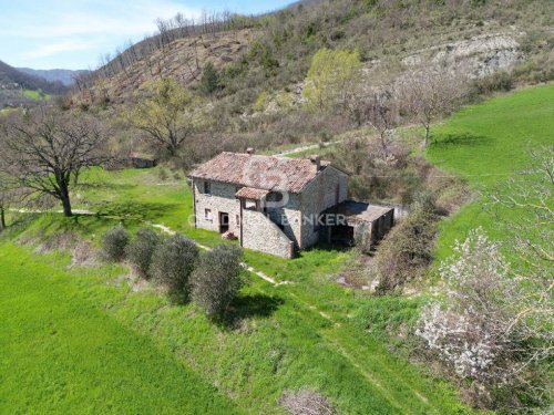 Lantställe i Cantiano