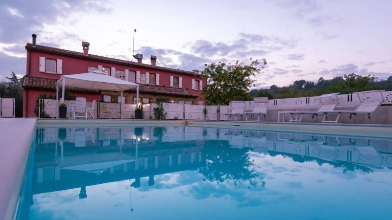 Villa i Fossombrone