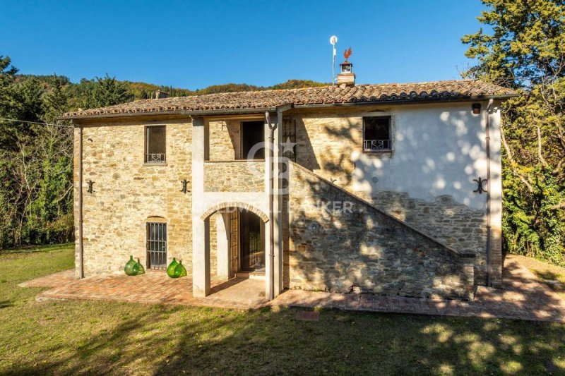 Landhaus in Montone