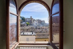 Apartamento em Montone