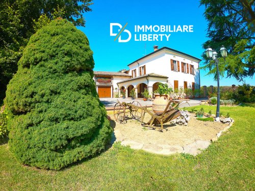 Villa in Fidenza
