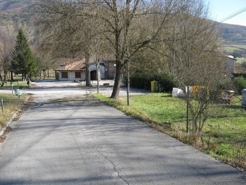 Gewerbeimmobilie in Sassoferrato