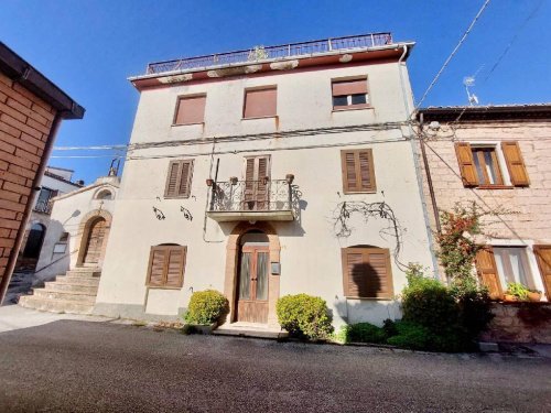 Wohnung in Fabriano