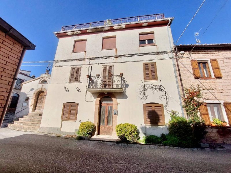 Wohnung in Fabriano