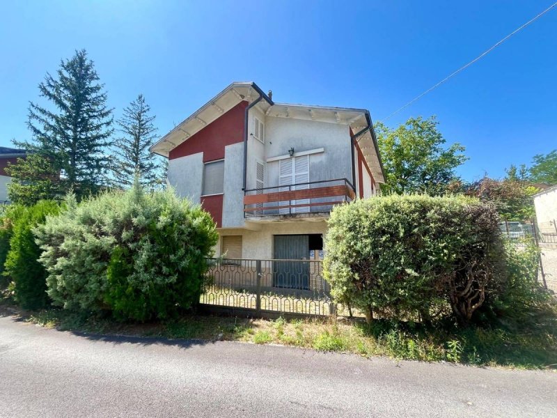 Vrijstaande woning in Sassoferrato