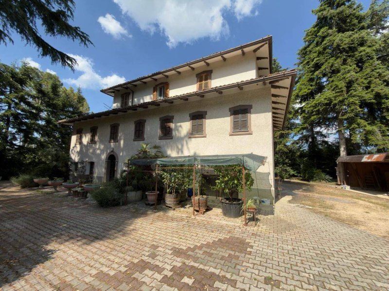 Villa in Tolentino