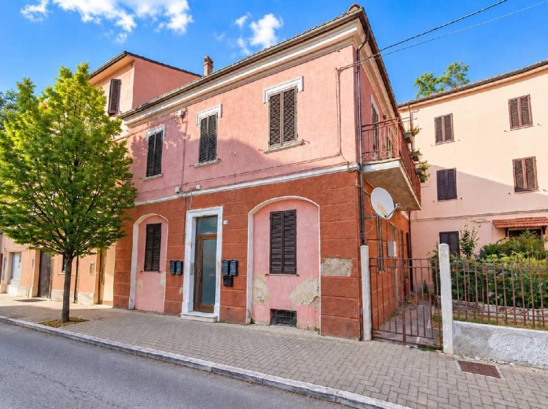Lägenhet i Fabriano