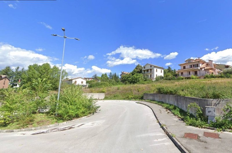 Terreno edificable en Fabriano