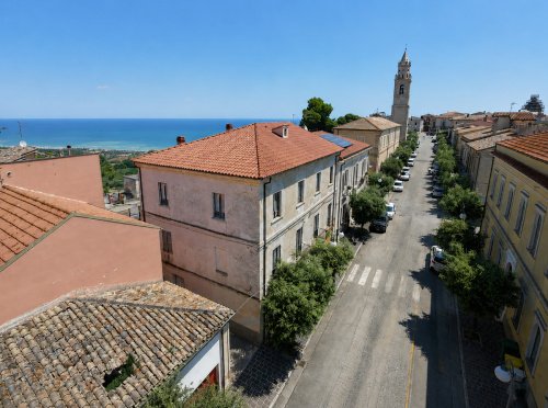 Maison jumelée à Roseto degli Abruzzi