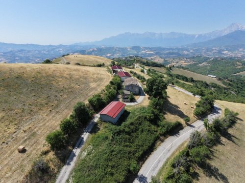 Explotación agrícola en Teramo
