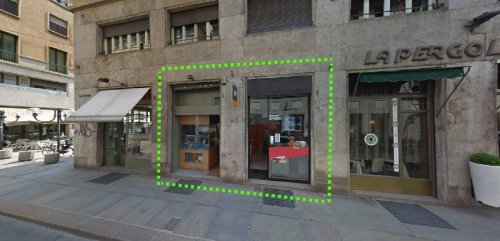Kommersiell byggnad i Turin