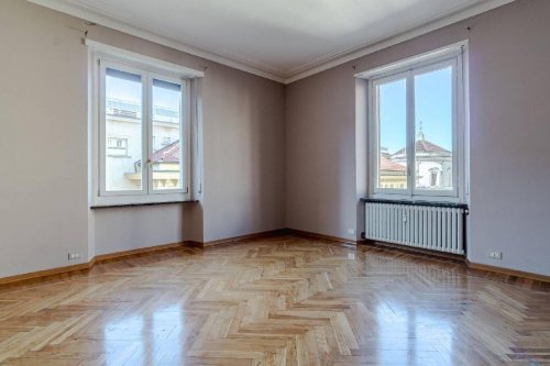 Lägenhet i Turin