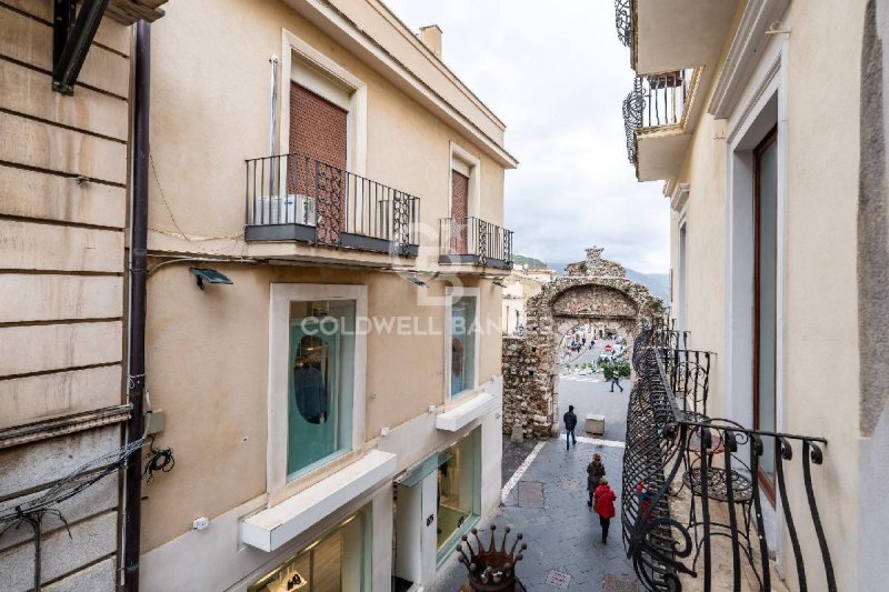 Apartamento em Taormina