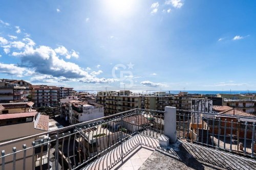 Detached house in Acireale