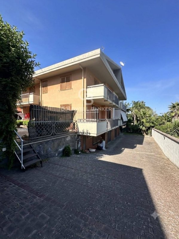 Villa i Aci Catena
