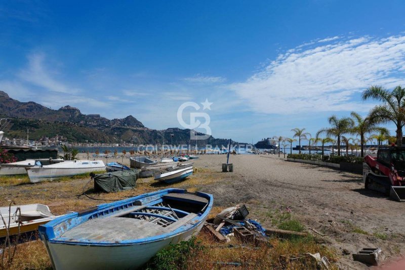 Wohnung in Giardini-Naxos