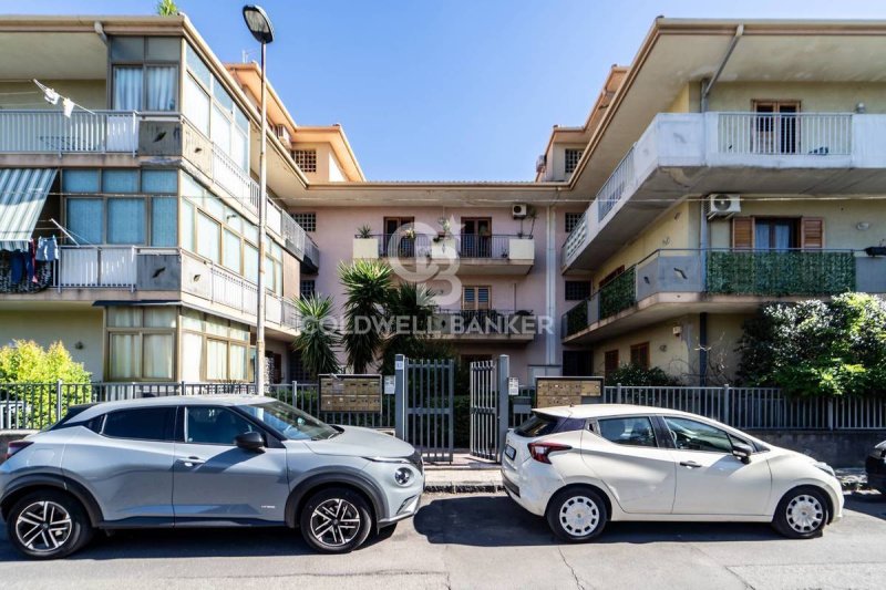 Appartamento a Aci Sant'Antonio