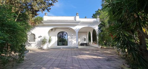 Villa in Cutrofiano