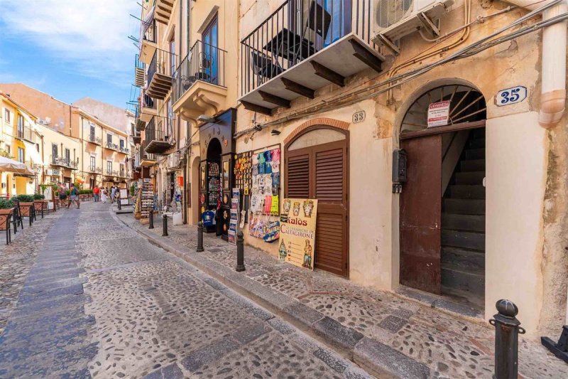 Wohnung in Cefalù