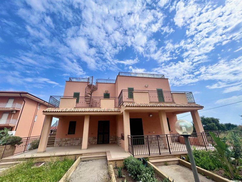 Appartement à Pollina