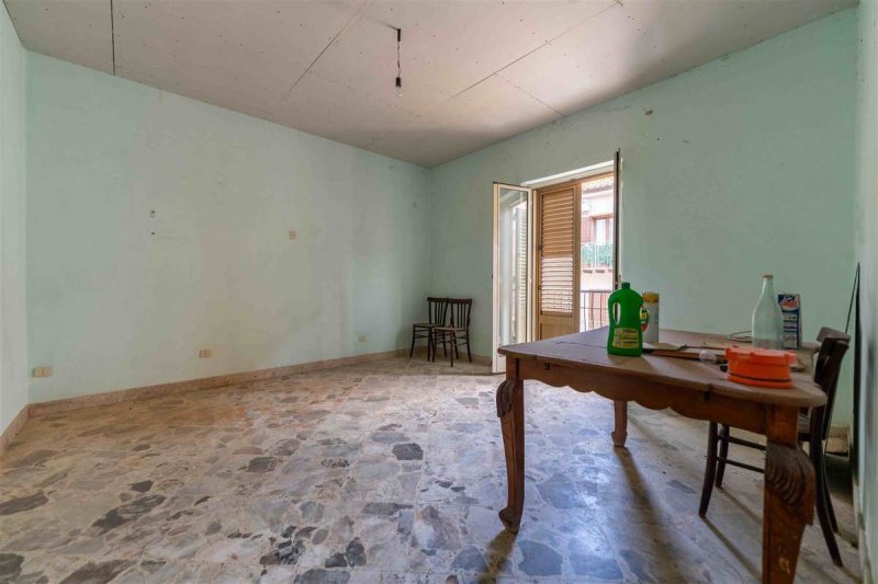 Lägenhet i Pollina