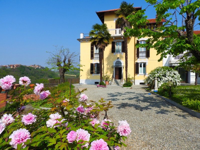 Villa à Passerano Marmorito