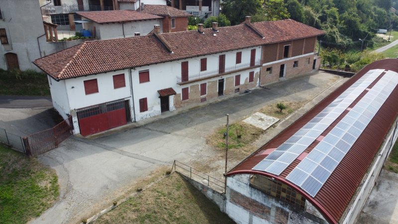 Villa i Cinaglio