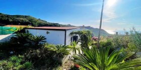 Moradia em Belvedere Marittimo