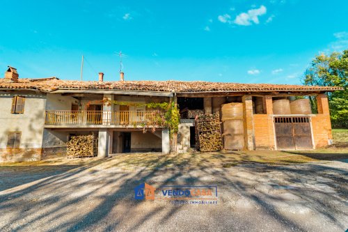Casa de campo en Dogliani