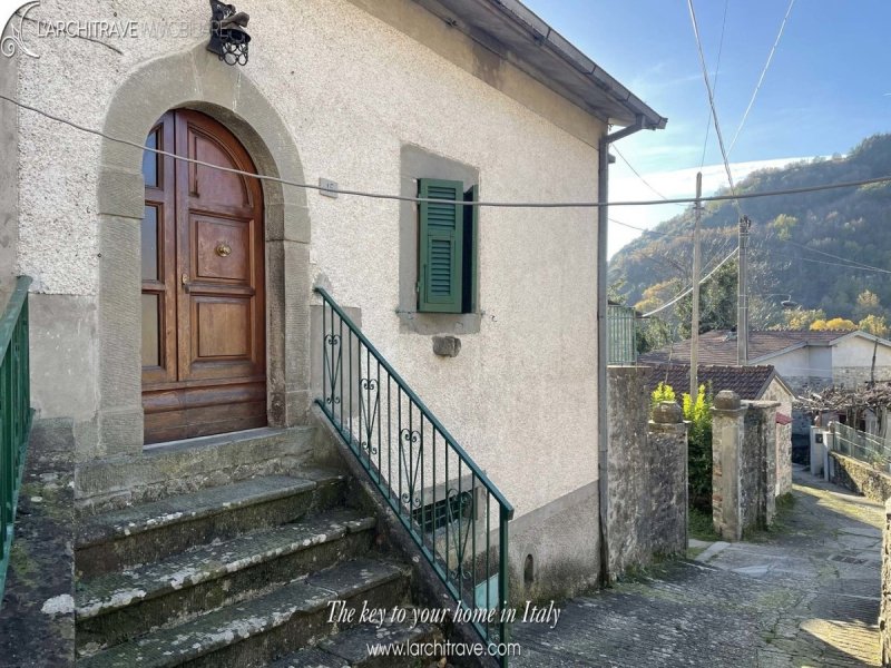 Casa semi-independiente en Casola in Lunigiana