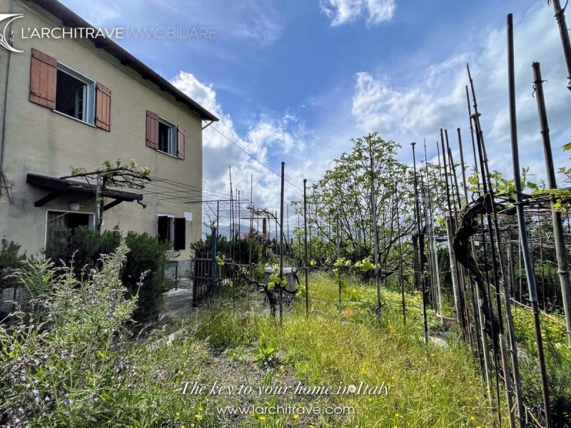 Casa semi indipendente a Fivizzano