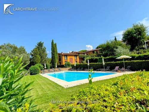 Semi-detached house in Peccioli