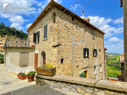 Half-vrijstaande woning in Castelnuovo di Val di Cecina